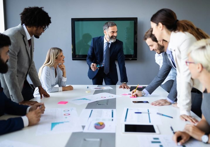 meeting-business-corporate-success-brainstorming-t-RZTS85Q.jpg
